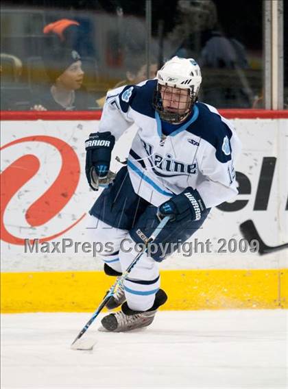 Thumbnail 3 in Blaine vs Hill-Murray (Schwan Cup) photogallery.