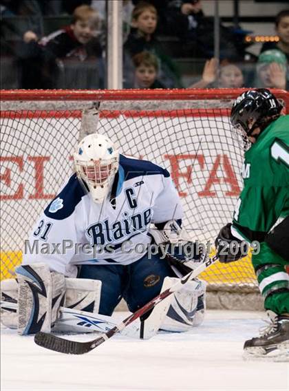 Thumbnail 2 in Blaine vs Hill-Murray (Schwan Cup) photogallery.
