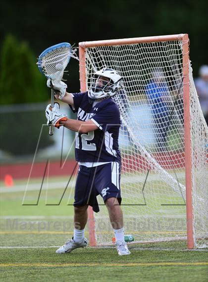 Thumbnail 2 in Staples vs. Simsbury (CIAC Class L Semifinal) photogallery.