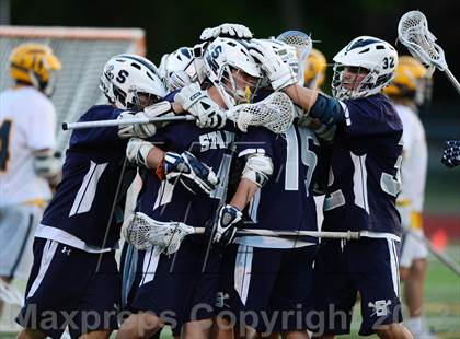 Thumbnail 2 in Staples vs. Simsbury (CIAC Class L Semifinal) photogallery.