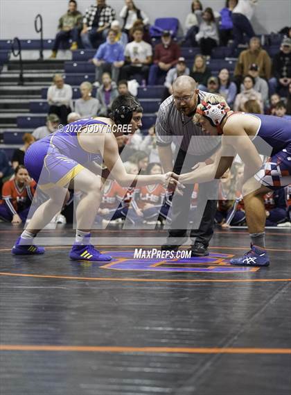 Thumbnail 1 in Lewisburg vs Tupelo photogallery.