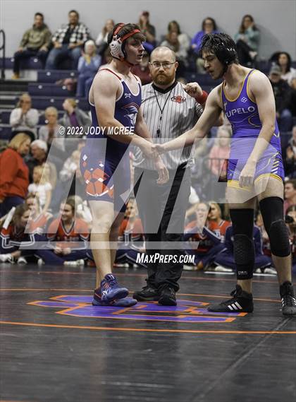 Thumbnail 1 in Lewisburg vs Tupelo photogallery.