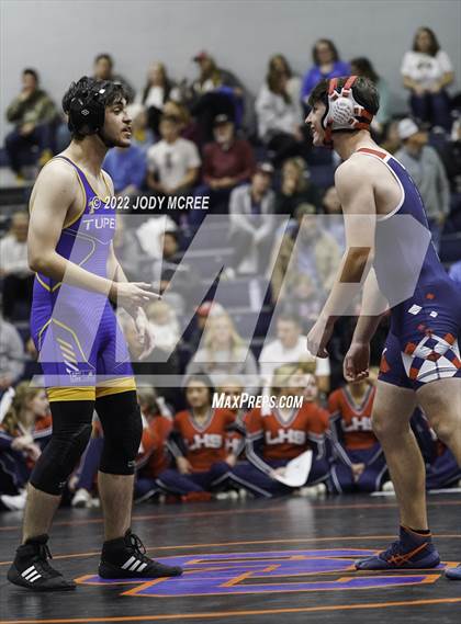 Thumbnail 3 in Lewisburg vs Tupelo photogallery.