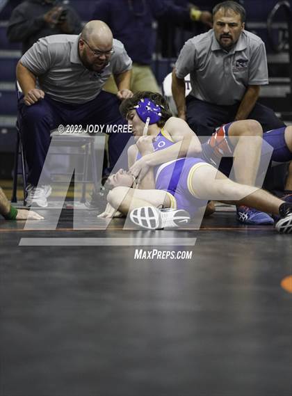Thumbnail 1 in Lewisburg vs Tupelo photogallery.