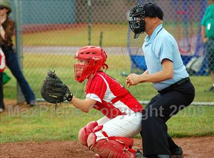 Thumbnail 1 in Brentwood vs Fairport (NYSPHSAA Class AA Final) photogallery.