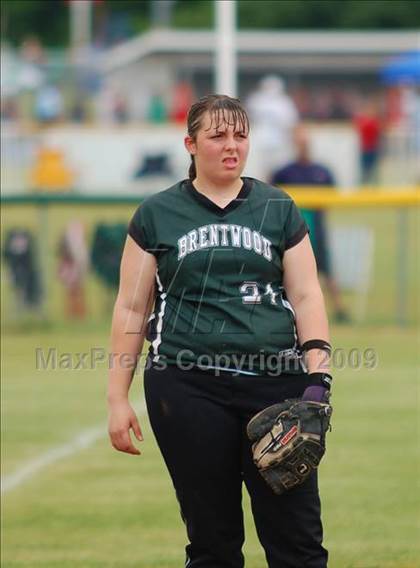 Thumbnail 2 in Brentwood vs Fairport (NYSPHSAA Class AA Final) photogallery.