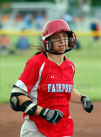 Thumbnail 3 in Brentwood vs Fairport (NYSPHSAA Class AA Final) photogallery.
