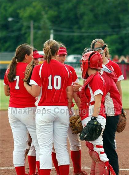 Thumbnail 1 in Brentwood vs Fairport (NYSPHSAA Class AA Final) photogallery.