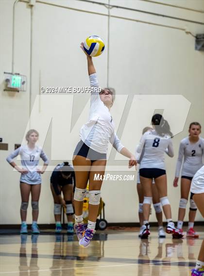 Thumbnail 1 in Oxnard @ Dos Pueblos photogallery.