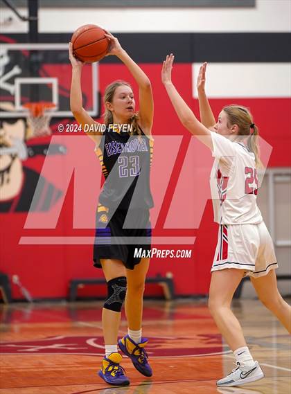 Thumbnail 2 in New Berlin Eisenhower @ Pewaukee photogallery.