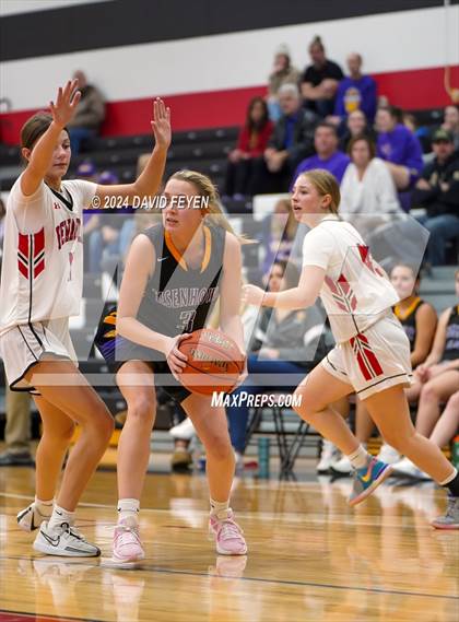 Thumbnail 3 in New Berlin Eisenhower @ Pewaukee photogallery.
