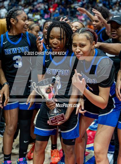 Thumbnail 3 in NEWTON vs. GRAYSON (GHSA 6A FINALS) photogallery.