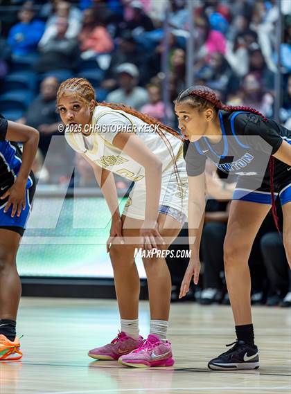 Thumbnail 1 in NEWTON vs. GRAYSON (GHSA 6A FINALS) photogallery.
