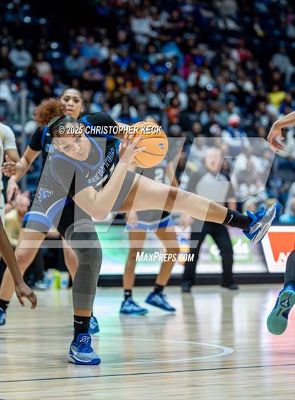 Thumbnail 2 in NEWTON vs. GRAYSON (GHSA 6A FINALS) photogallery.