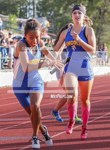 Thumbnail 3 in FVL Championships  (300 Low Hurdles, 4x100 Relay, 4x400 Relay) photogallery.