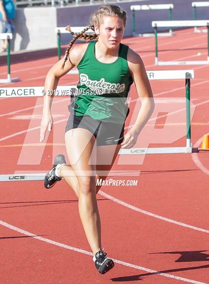 Thumbnail 2 in FVL Championships  (300 Low Hurdles, 4x100 Relay, 4x400 Relay) photogallery.