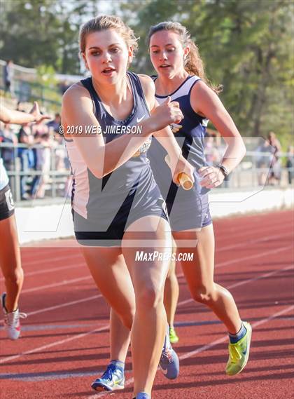 Thumbnail 3 in FVL Championships  (300 Low Hurdles, 4x100 Relay, 4x400 Relay) photogallery.
