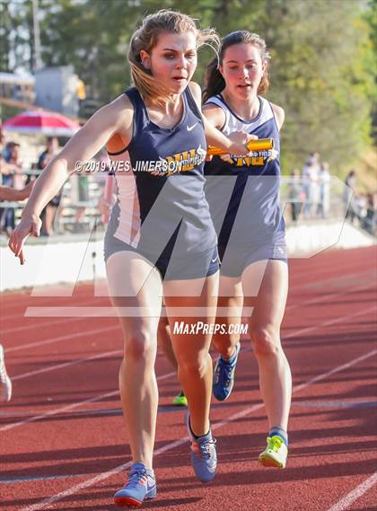 Thumbnail 2 in FVL Championships  (300 Low Hurdles, 4x100 Relay, 4x400 Relay) photogallery.