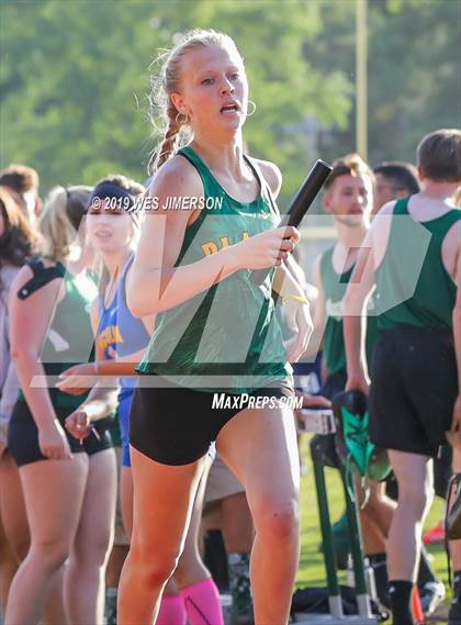Thumbnail 3 in FVL Championships  (300 Low Hurdles, 4x100 Relay, 4x400 Relay) photogallery.