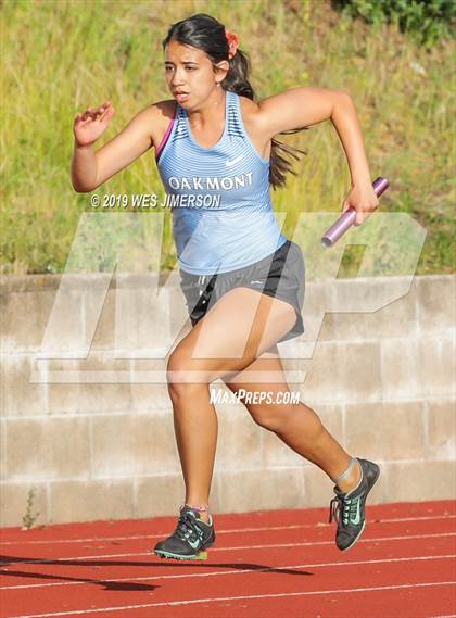 Thumbnail 3 in FVL Championships  (300 Low Hurdles, 4x100 Relay, 4x400 Relay) photogallery.