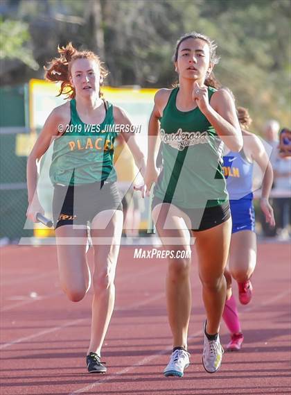 Thumbnail 2 in FVL Championships  (300 Low Hurdles, 4x100 Relay, 4x400 Relay) photogallery.