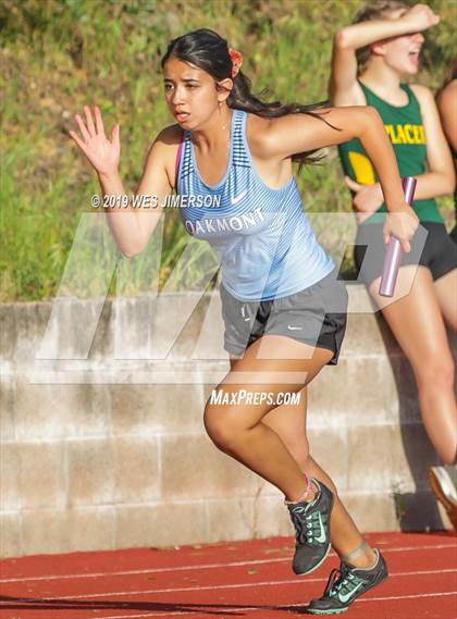 Thumbnail 2 in FVL Championships  (300 Low Hurdles, 4x100 Relay, 4x400 Relay) photogallery.