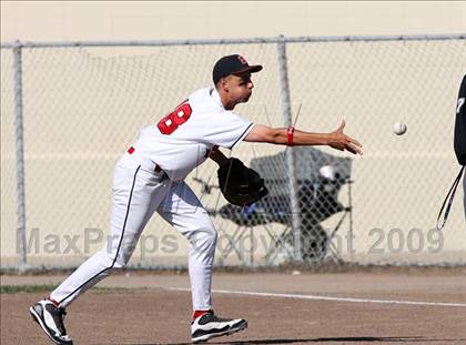 Thumbnail 1 in Swett @ Salesian photogallery.