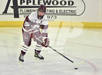 Thumbnail 1 in Glenwood Springs vs. Cheyenne Mountain (CHSAA 4A State Final) photogallery.