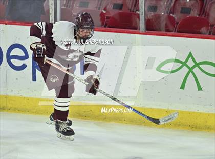 Thumbnail 3 in Glenwood Springs vs. Cheyenne Mountain (CHSAA 4A State Final) photogallery.