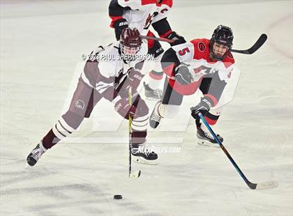 Thumbnail 1 in Glenwood Springs vs. Cheyenne Mountain (CHSAA 4A State Final) photogallery.