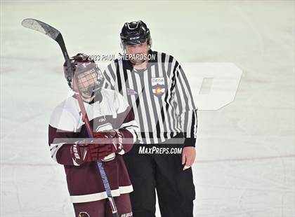 Thumbnail 3 in Glenwood Springs vs. Cheyenne Mountain (CHSAA 4A State Final) photogallery.