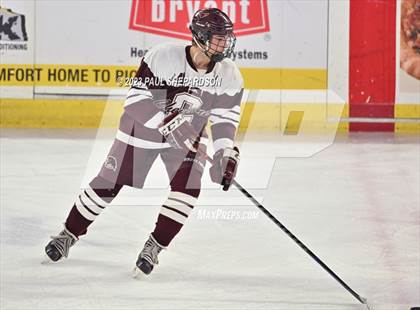 Thumbnail 1 in Glenwood Springs vs. Cheyenne Mountain (CHSAA 4A State Final) photogallery.