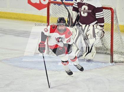 Thumbnail 3 in Glenwood Springs vs. Cheyenne Mountain (CHSAA 4A State Final) photogallery.