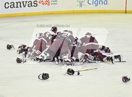 Thumbnail 3 in Glenwood Springs vs. Cheyenne Mountain (CHSAA 4A State Final) photogallery.