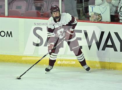 Thumbnail 1 in Glenwood Springs vs. Cheyenne Mountain (CHSAA 4A State Final) photogallery.