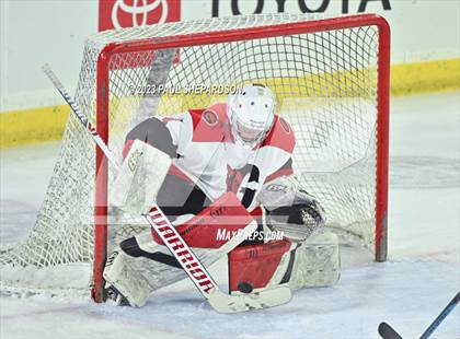 Thumbnail 2 in Glenwood Springs vs. Cheyenne Mountain (CHSAA 4A State Final) photogallery.