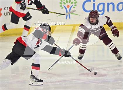 Thumbnail 2 in Glenwood Springs vs. Cheyenne Mountain (CHSAA 4A State Final) photogallery.