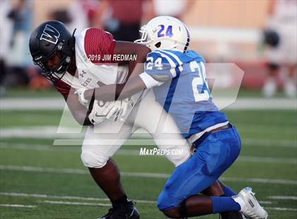 Thumbnail 3 in Weiss @ Leander photogallery.