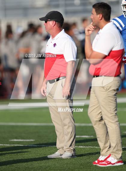 Thumbnail 1 in Weiss @ Leander photogallery.