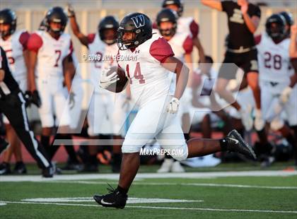 Thumbnail 2 in Weiss @ Leander photogallery.