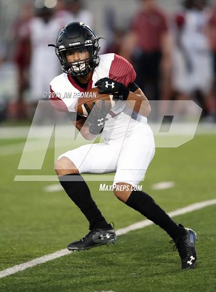 Thumbnail 2 in Weiss @ Leander photogallery.