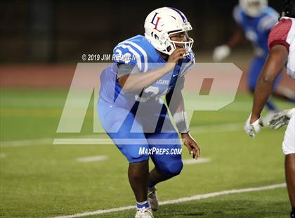 Thumbnail 3 in Weiss @ Leander photogallery.