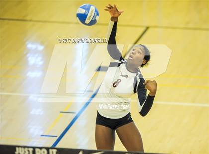 Thumbnail 3 in Hamilton vs. Leon (Nike Tournament of Champions) photogallery.