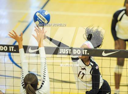 Thumbnail 2 in Hamilton vs. Leon (Nike Tournament of Champions) photogallery.