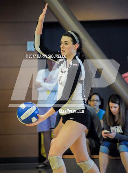 Thumbnail 1 in Hamilton vs. Leon (Nike Tournament of Champions) photogallery.
