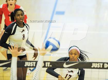 Thumbnail 2 in Hamilton vs. Leon (Nike Tournament of Champions) photogallery.