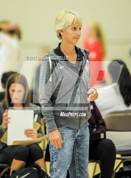 Thumbnail 1 in Hamilton vs. Leon (Nike Tournament of Champions) photogallery.
