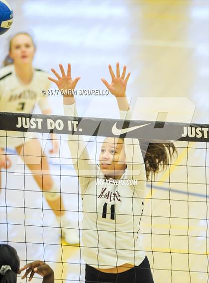 Thumbnail 2 in Hamilton vs. Leon (Nike Tournament of Champions) photogallery.