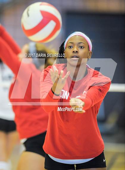 Thumbnail 2 in Hamilton vs. Leon (Nike Tournament of Champions) photogallery.