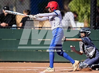 Thumbnail 3 in Independence @ James Lick photogallery.